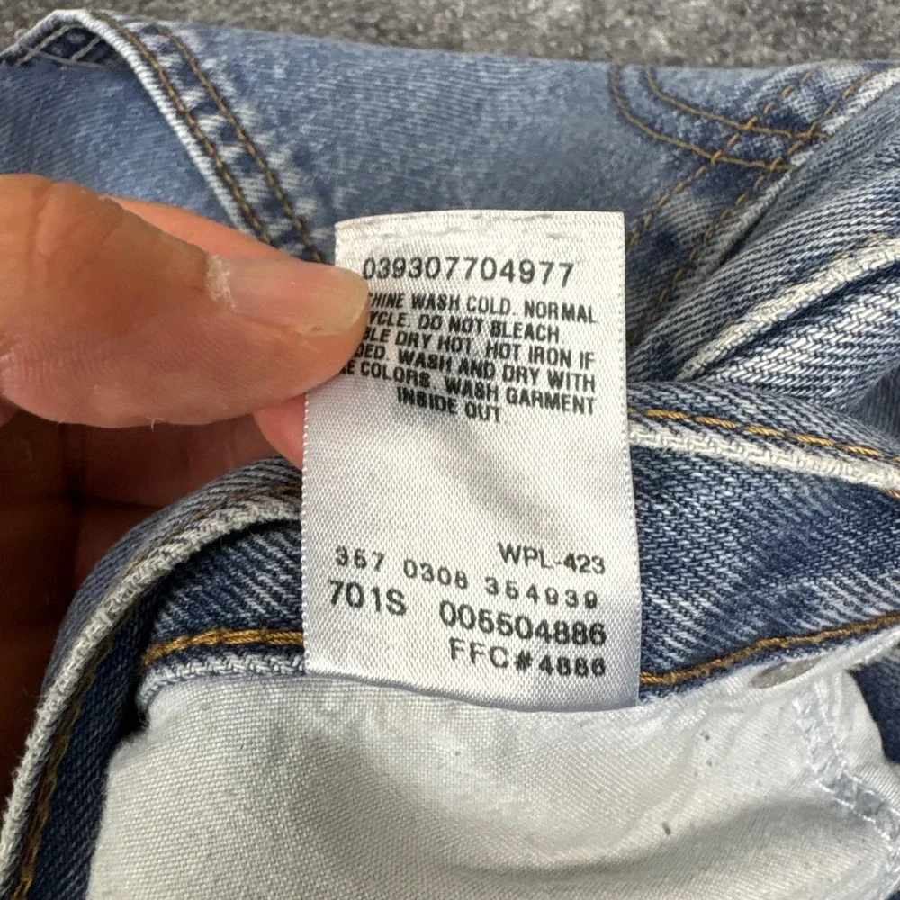 Levi's 550 Jeans Mens 40x30 Blue Relaxed Fit Tapered Leg Denim 0405